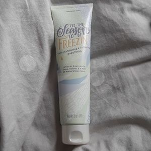 'Tis Yhe Season To Be Freezing Body Polish